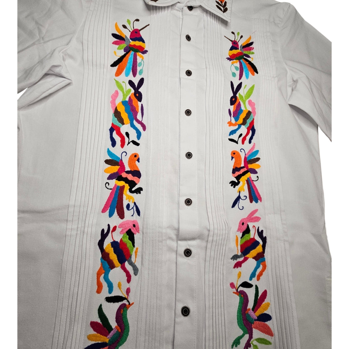 Hand-Embroidered Tenango Guayabera – Size S